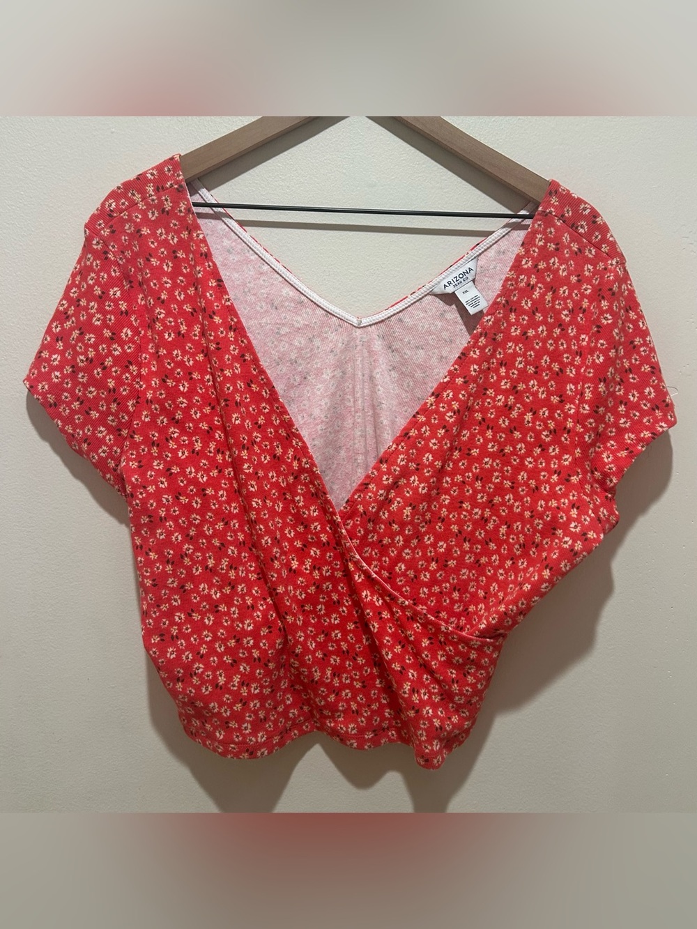 Arizona Jean Co Red Floral Faux Wrap Deep V-Neck Shirt Top - Women’s Size XXL